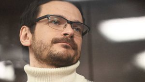 Суд заочно арестовал Яшина* по делу об участии в экстремистской организации
