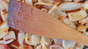 Салат из кальмара с огурцом