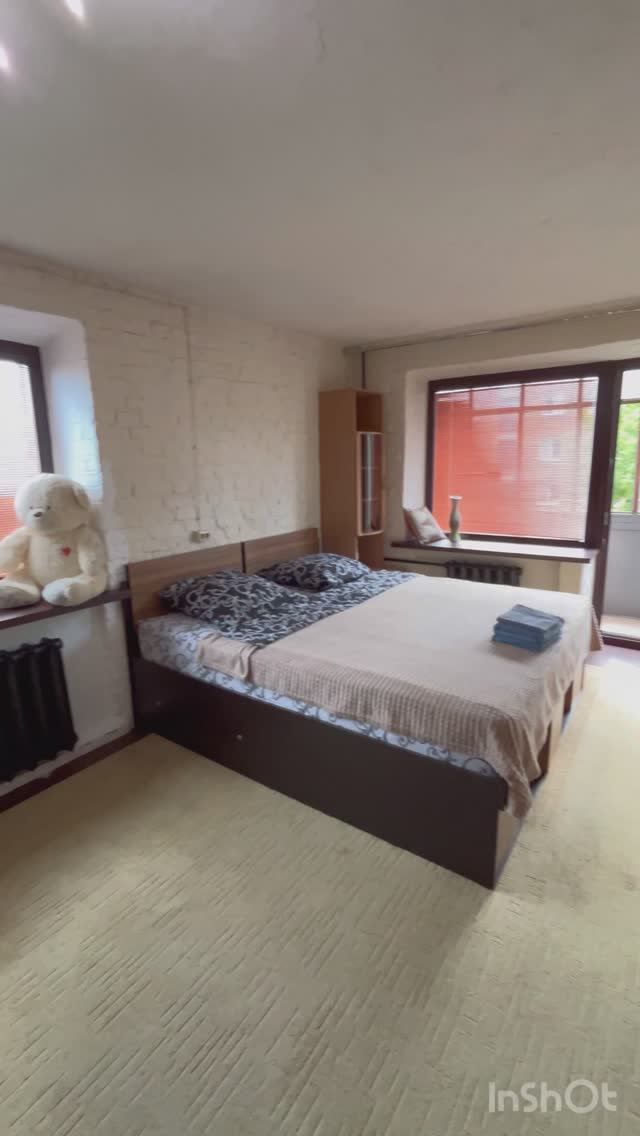 Нахимова 11, Смоленск. Квартира на сутки, посуточно. Забронировать +79525395577 или arenda67.ru