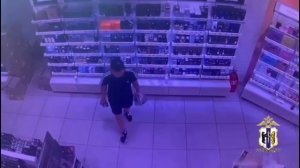 Рецидивист украл парфюм в хабаровском магазине