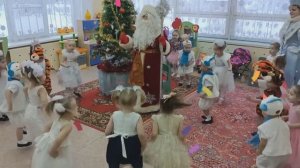 "Новогодние гости" утренник в группе раннего возраста