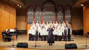 20. А. Пахмутова, сл. Н. Добронравова «Улица Мира»