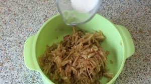 Рулет с яблоками без яиц