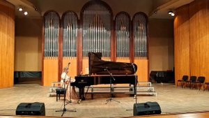 17. А. Бабина, сл. А. Лапшина «Спасибо вам, что мы войны не знаем»