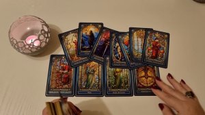 ЧТО ТЕБЕ НУЖНО ЗНАТЬ О НЕМ СЕЙЧАС? | Гадание на таро Анна