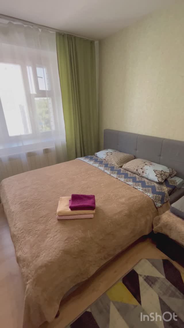 Николаева 83, Смоленск. Снять квартиру посуточно, на сутки, часы +79517185577 или www.arenda67.ru