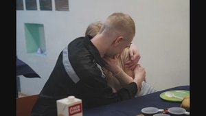 Любовь за решёткой. Слова Владимира Мусатова. Музыка ИИ.