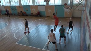 Баскетболисты ДЮСШ играют во взрослом «Русиче»