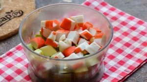 Оладьи из кабачков с крабовыми палочками