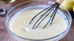 Пышные яблочные оладьи