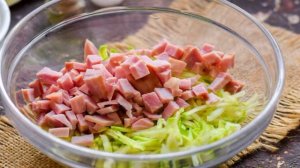 Оладьи из кабачков с ветчиной