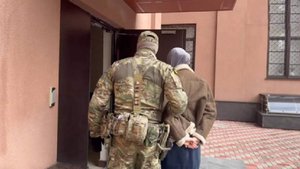 ФСБ опубликовало видео задержания в Крыму участниц террористической организации