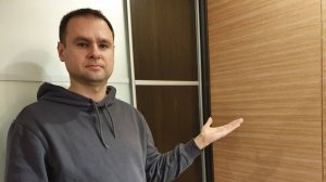 Двери-купе плохо ездят. Регулируем ролики и стопор.