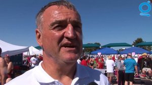 Ни один психотерапевт не назначил бы такого метода исцеления.