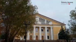 Прогулка возле филармонии Оренбурга 👍💖#прогулка #осень