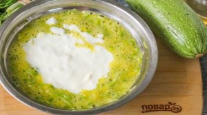 Оладьи из кабачков в мультиварке