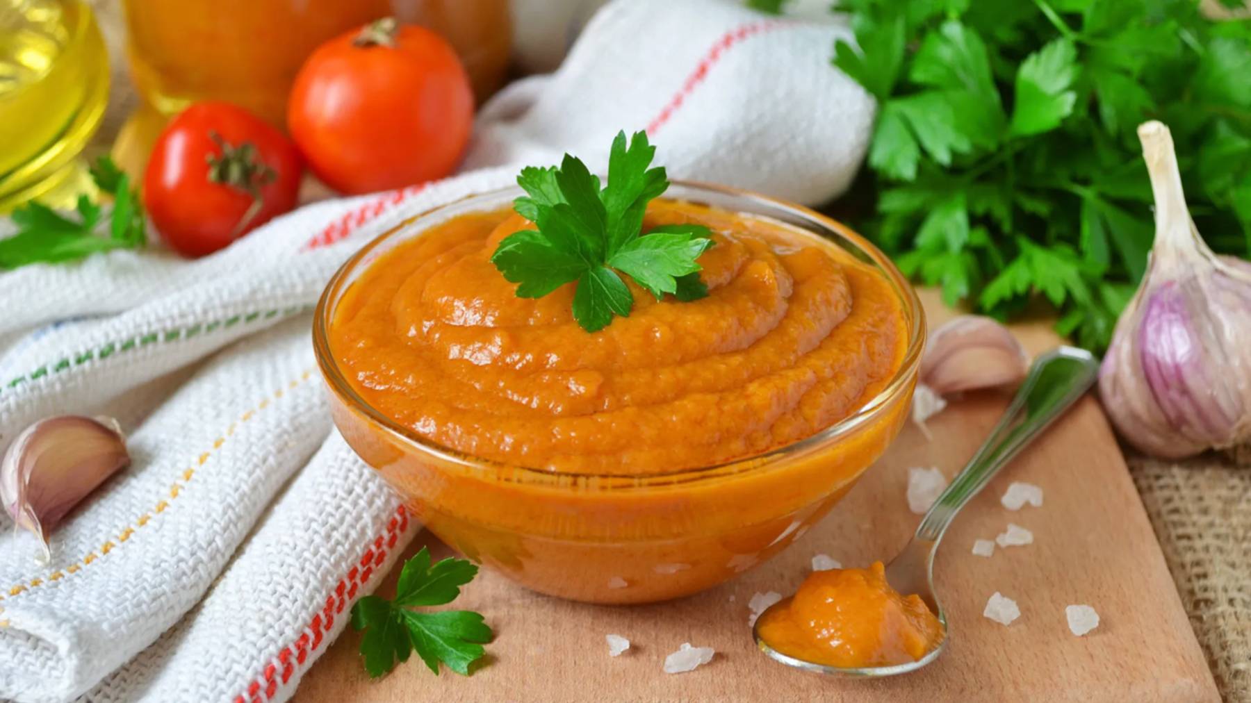 Знаменитая КАБАЧКОВАЯ ИКРА -  отличная добавка к зимнему рациону! смотреть онлайн