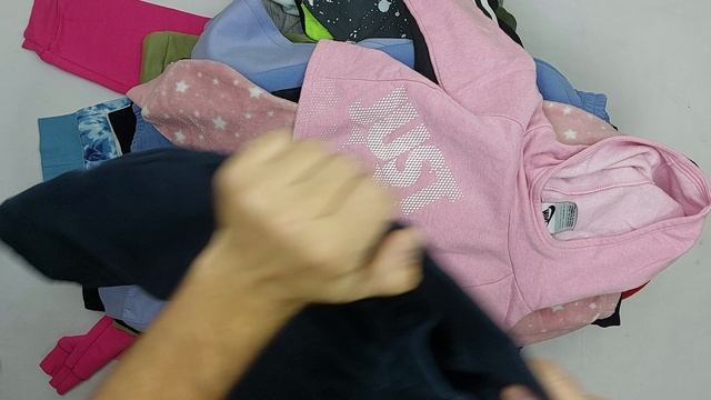 Детские бренд толстовки, спортивные штаны секонд оптом 25 пак