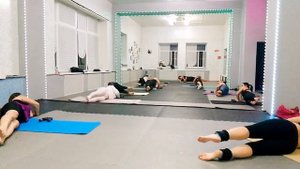 тренировка с гантелями