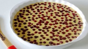 Пирог с клюквой на кефире