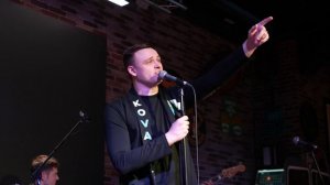 Поет Михаил Ковалев. Клен (кавер)