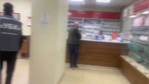 Сотрудница салона мобильной связи украла личные данные россиян