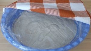 Оладьи на дрожжах и кефире без яиц