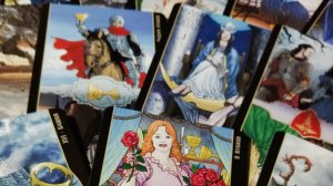 Расклад 38.Думает ли он🧔обо мне👱♀️сегодня после того,как мы  с ним расстались 💔🔮?