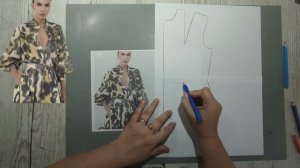 Моделирование. Платье с пышным рукавом. Выкройка № 1758.