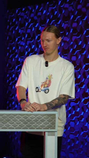 В КАКОЙ КОМАНДЕ Я ДОЛЖЕН ИГРАТЬ смотреть онлайн