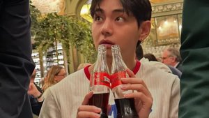 "🌟 Тэхён и "Coca-Cola": Рекламный феномен! 🚀"