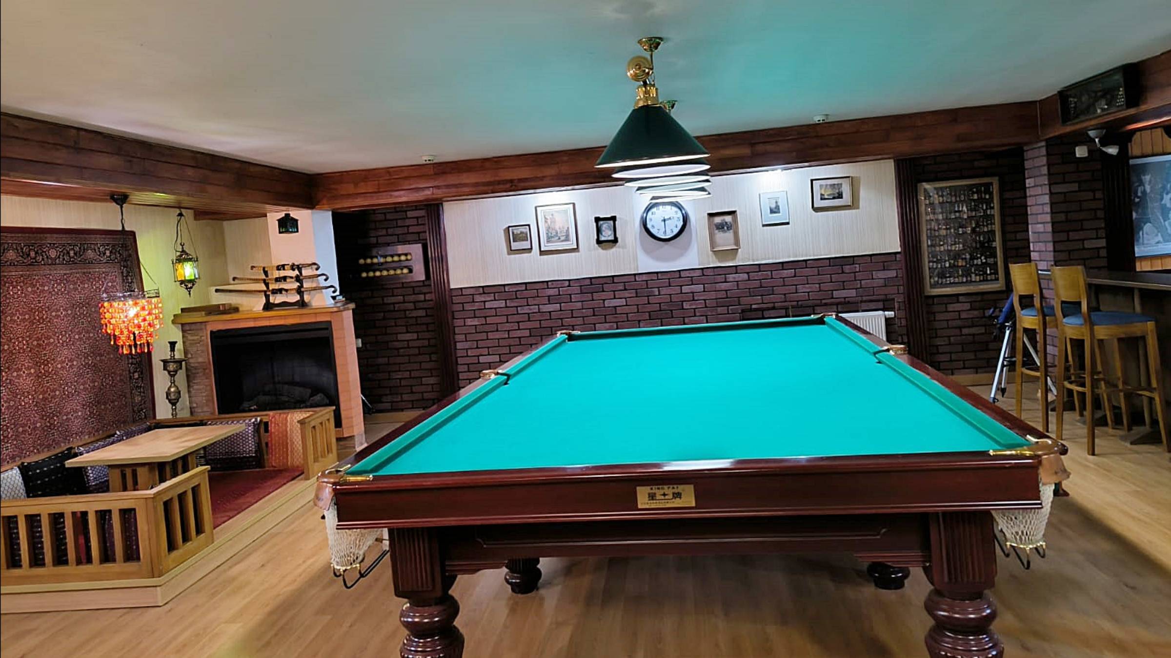 Обзор 5- комнатной квартиры на продажу в Форосе, ул. Турлецкого смотреть онлайн