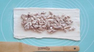 Пирог с курицей и ананасами