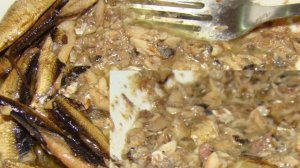 Салат со шпротами и сыром