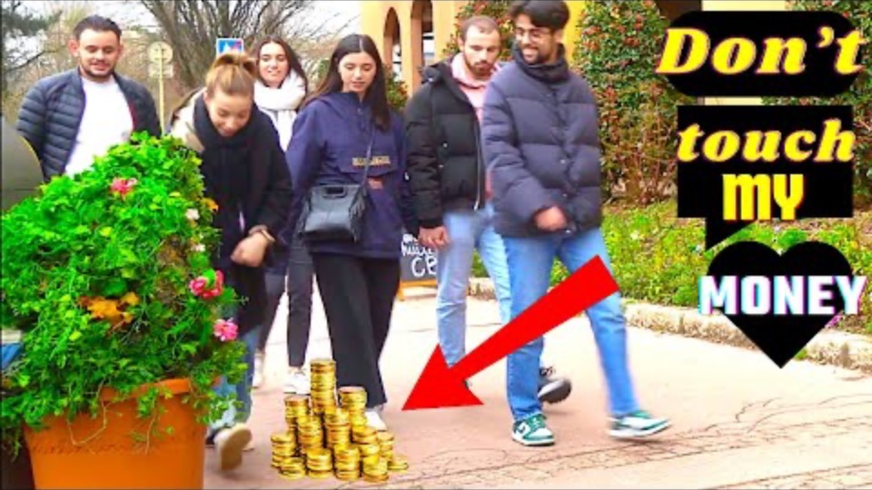 EPIC BUSHMAN PRANK. THERE'S NOTHING YOU CAN DO!!! смотреть онлайн