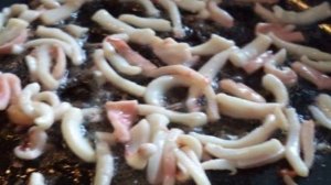 Салат из кальмаров с рисом