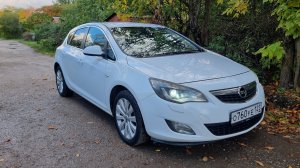 Opel Astra J