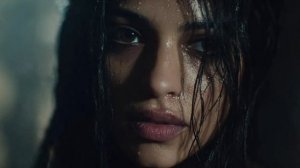 За плотной завесой стеклярусных нитей - Александр П