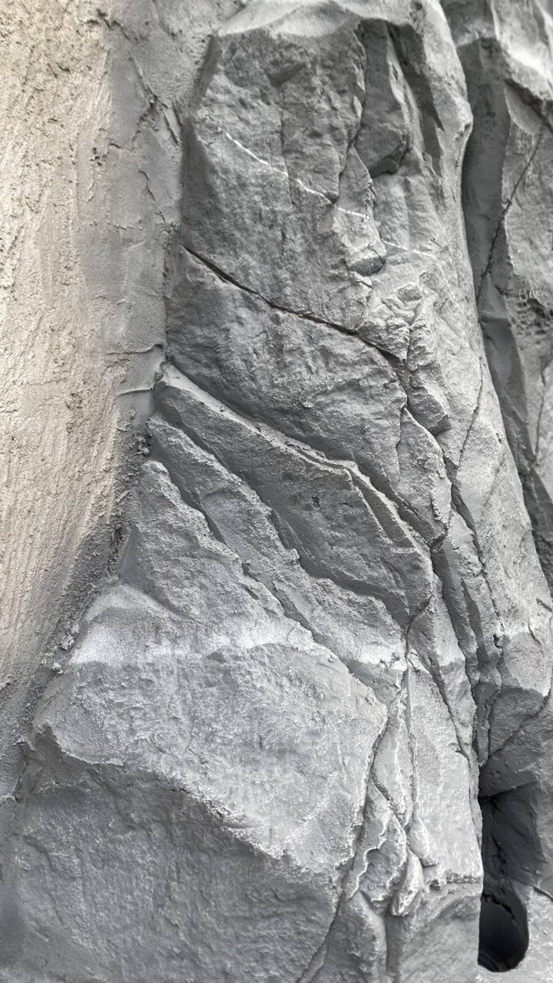 Архитектурный бетон КАРАТАУ Фанис - Человек-Арт-Бетон  декоративные  скалы  из  арт бетона.