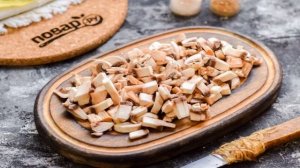 Рулетики с грибами в сливочном соусе