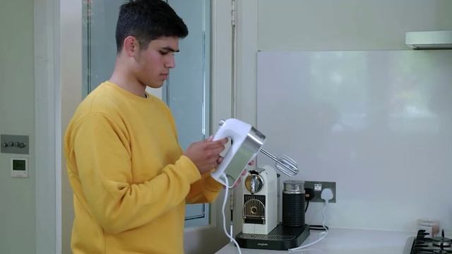 WW 2ED 4 | 04 WiderWorld 2 ed SB4 Unit1 Video NewPark 1.6 смотреть онлайн