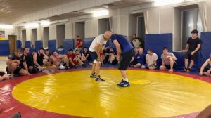 Проход, чем дальше расположены толчковая нога и опора, тем больше будет траектория движения сторону