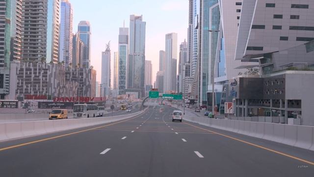 Дубай 4K - Поездка по центру города - Восход солнца на горизонте