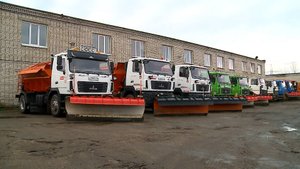 (Рыбинск-40) ПАРК УБОРОЧНОЙ ТЕХНИКИ ГОТОВ К ЗИМЕ