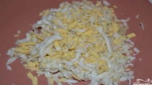 Салат слоеный с курицей и шампиньонами