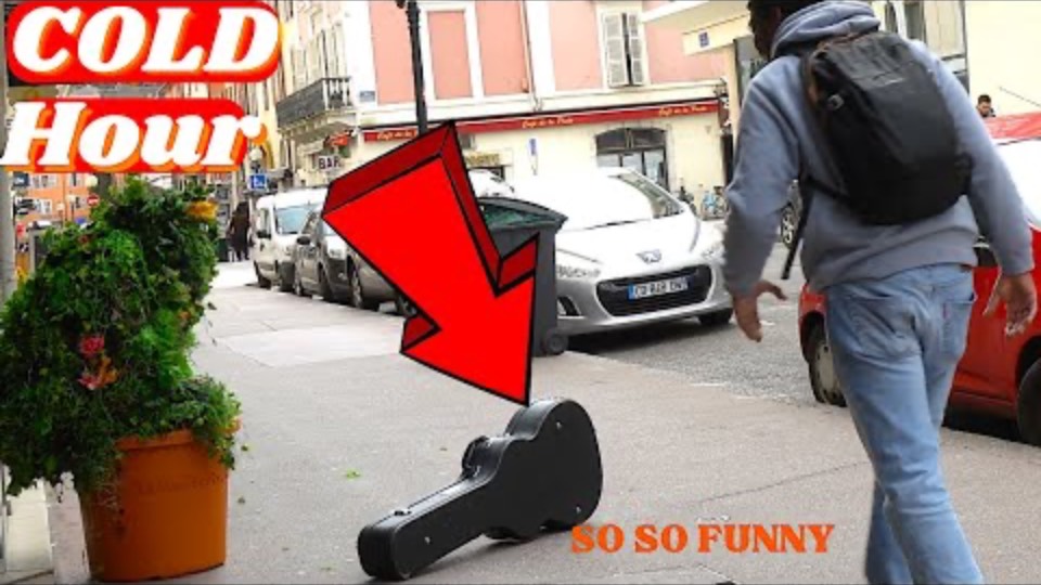 _BEST BUSHMAN PRANK.HE LEFT (HIS GUITAR AND TOOK OFF)#funny#comedy#fun#prank смотреть онлайн