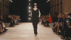 Показ женской коллекции Balenciaga весна-лето 2026