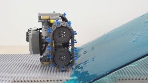LEGO преодолеваем липкую скалу и резиновый мостик. Части 3 и 4