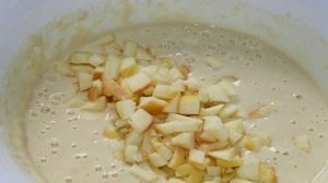 Оладьи из яблок на кефире