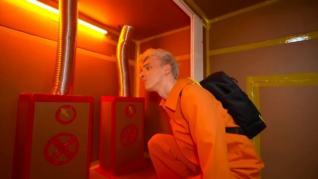 побег из картонной тюрьмы смотреть онлайн